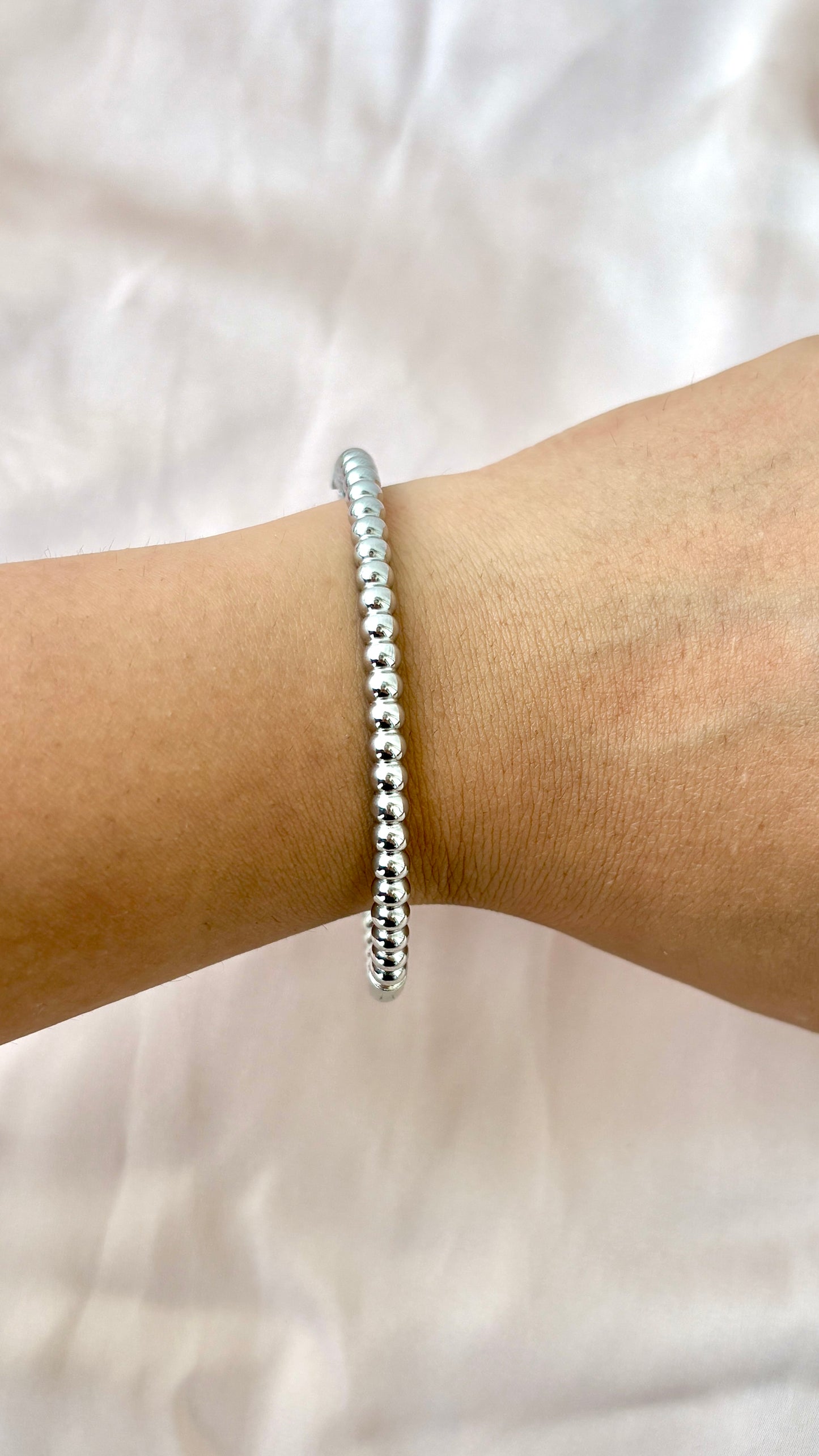 Polka dot bracelet