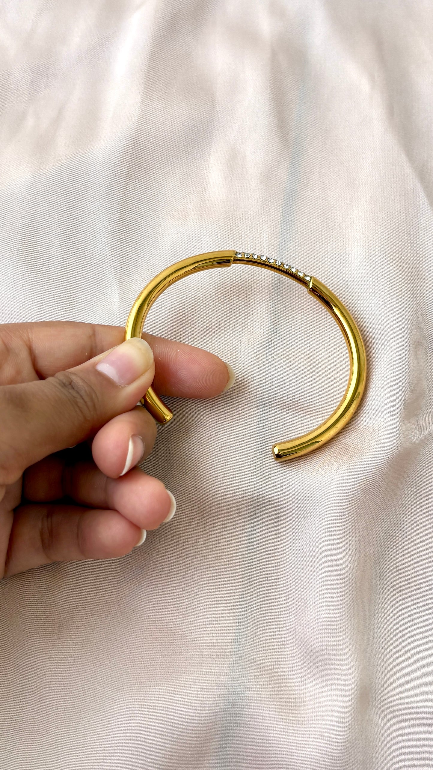 Half flute kada