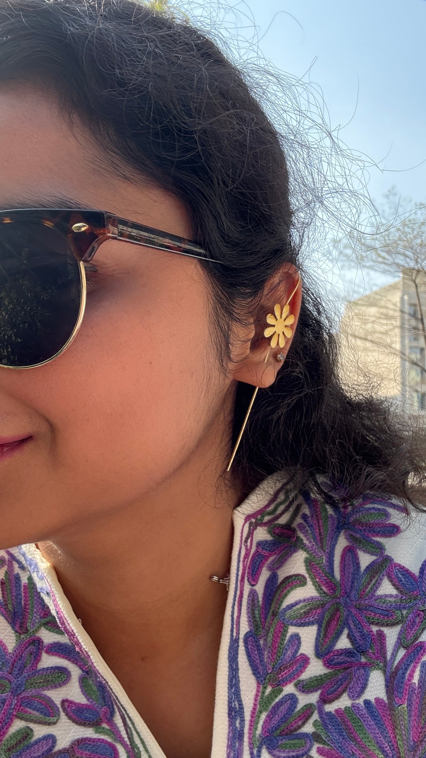 Flower Earpin