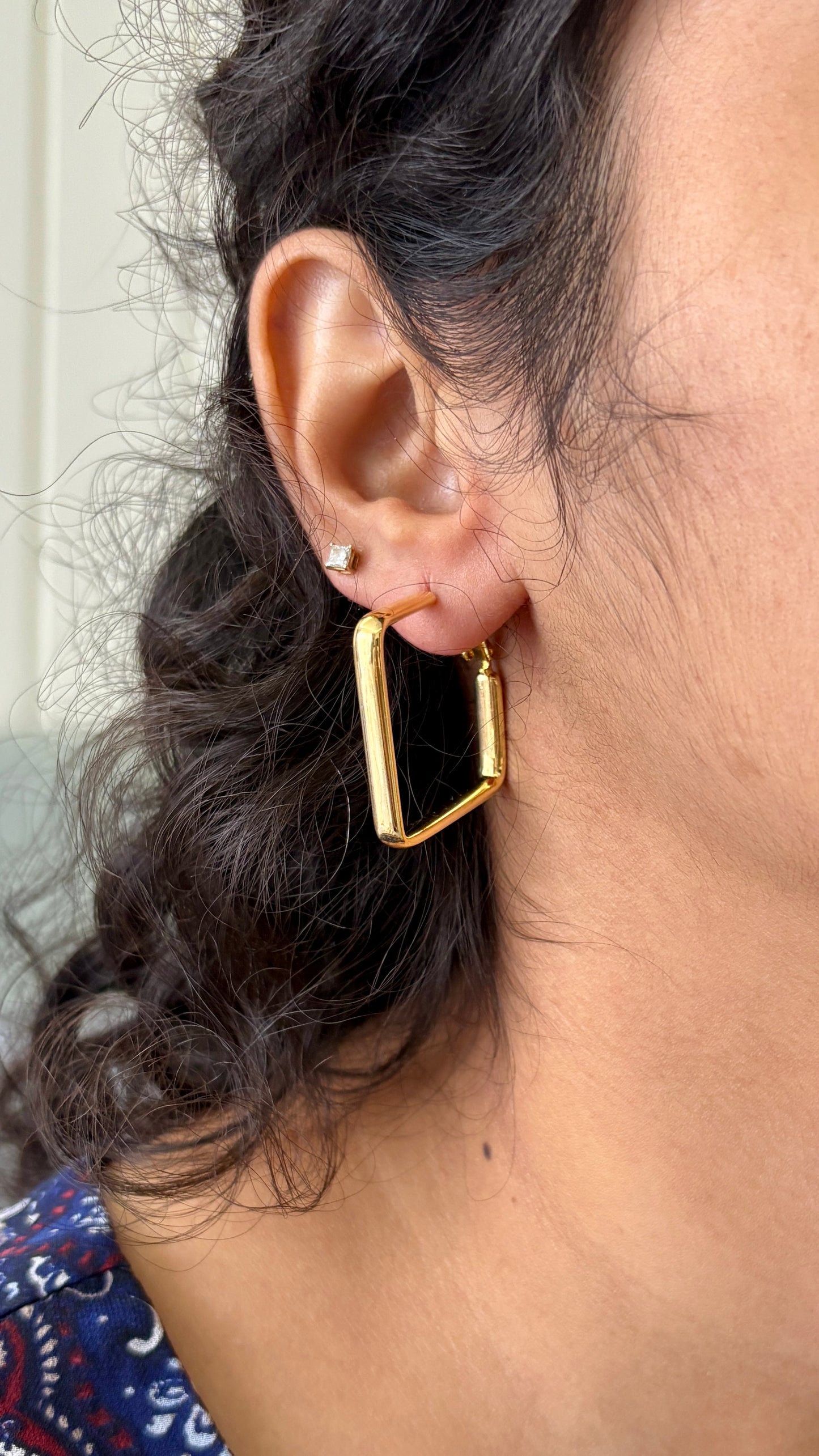 Square hoops