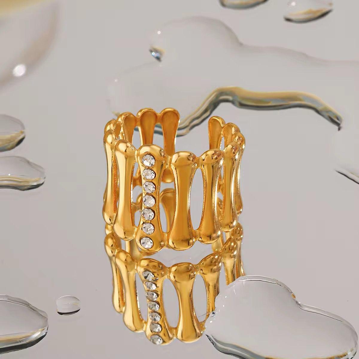 Zircon Stripe Adjustable Ring