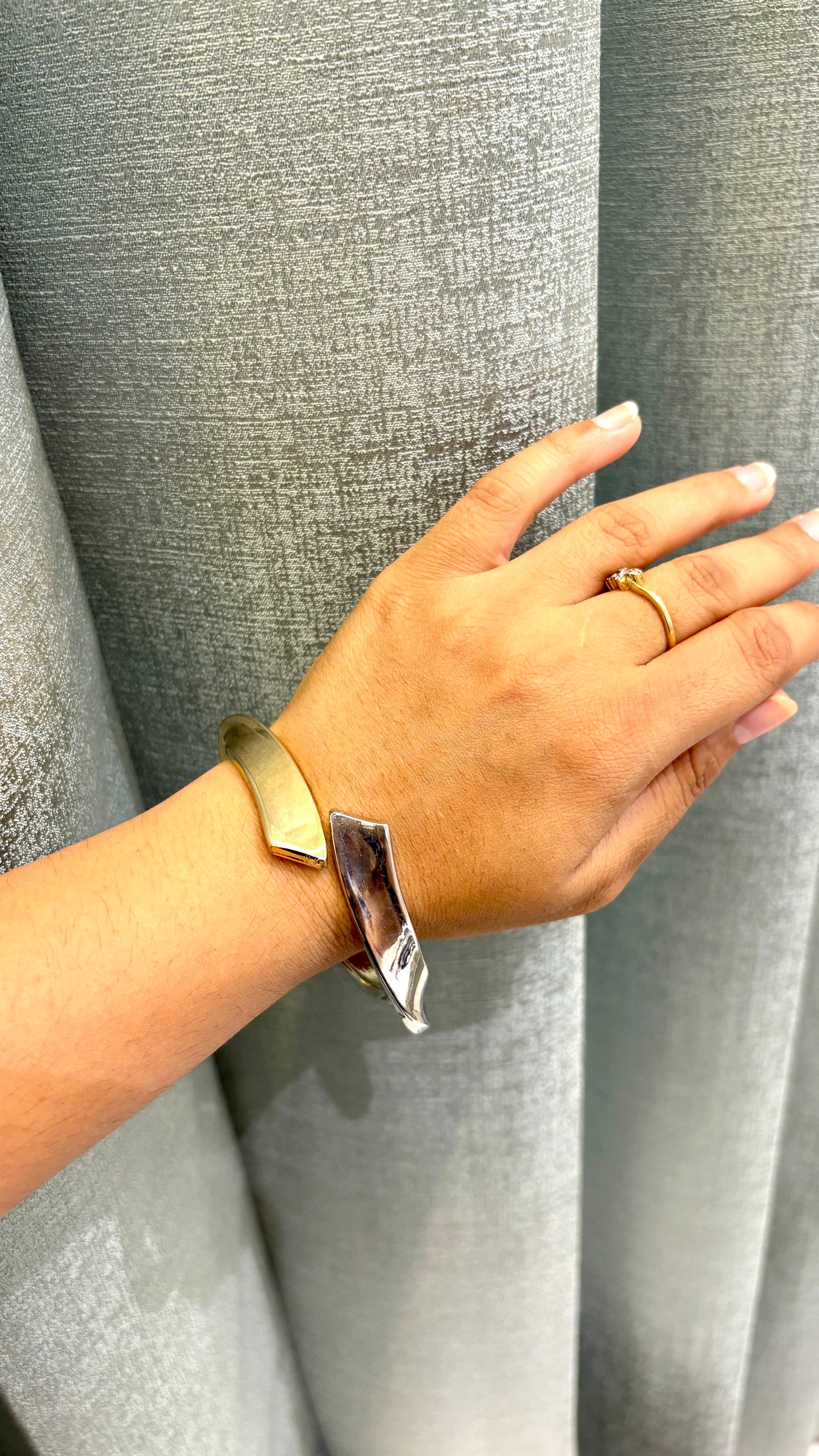 Dual Colour Twisted Bracelet