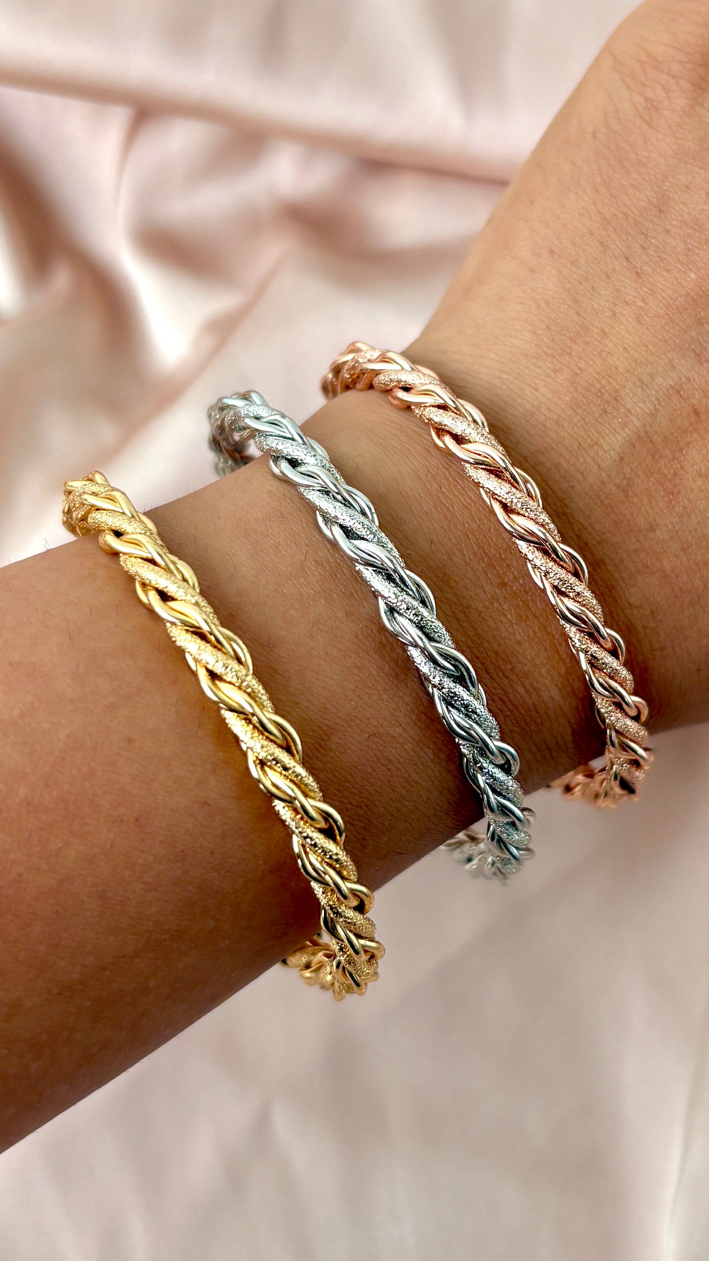Twisted Adjustable Bracelet