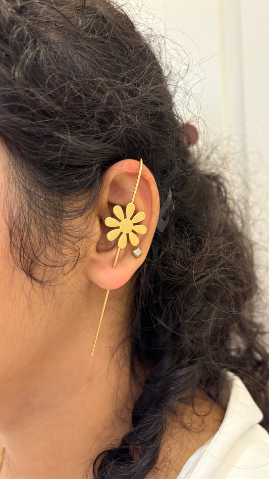 Flower Earpin