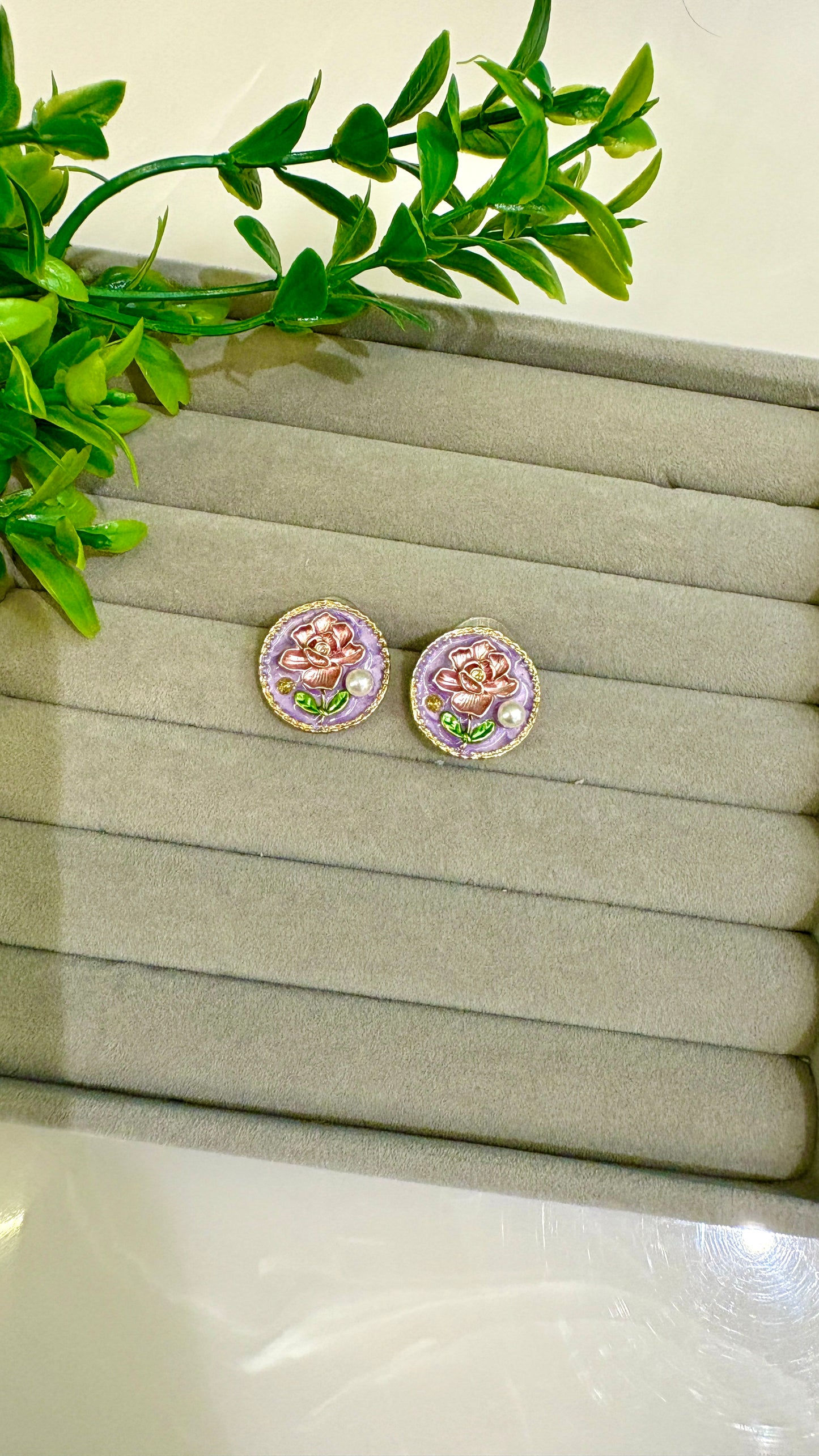 Rose earings