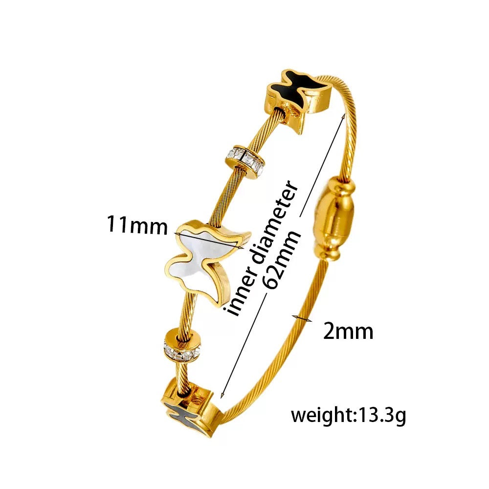 Magnetic black and white bracelet - butterfly