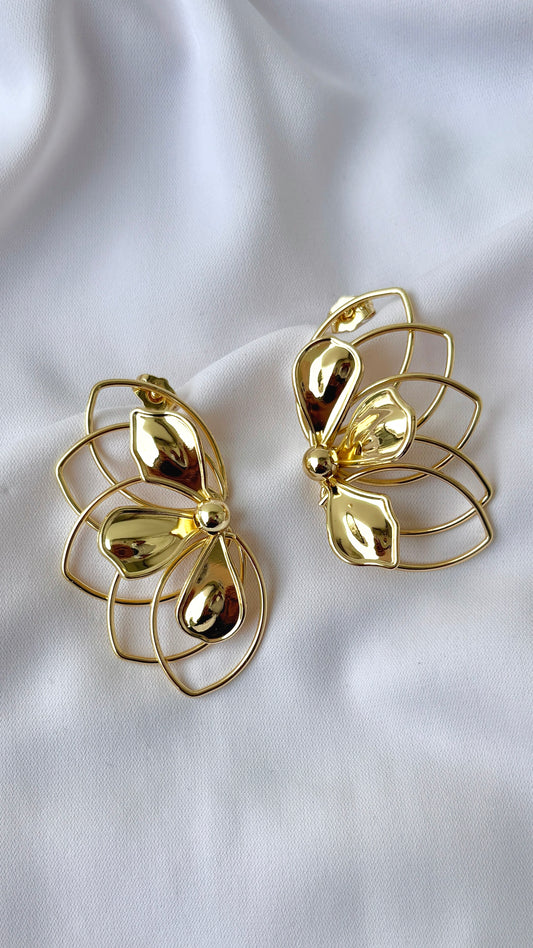 Half flower dangler