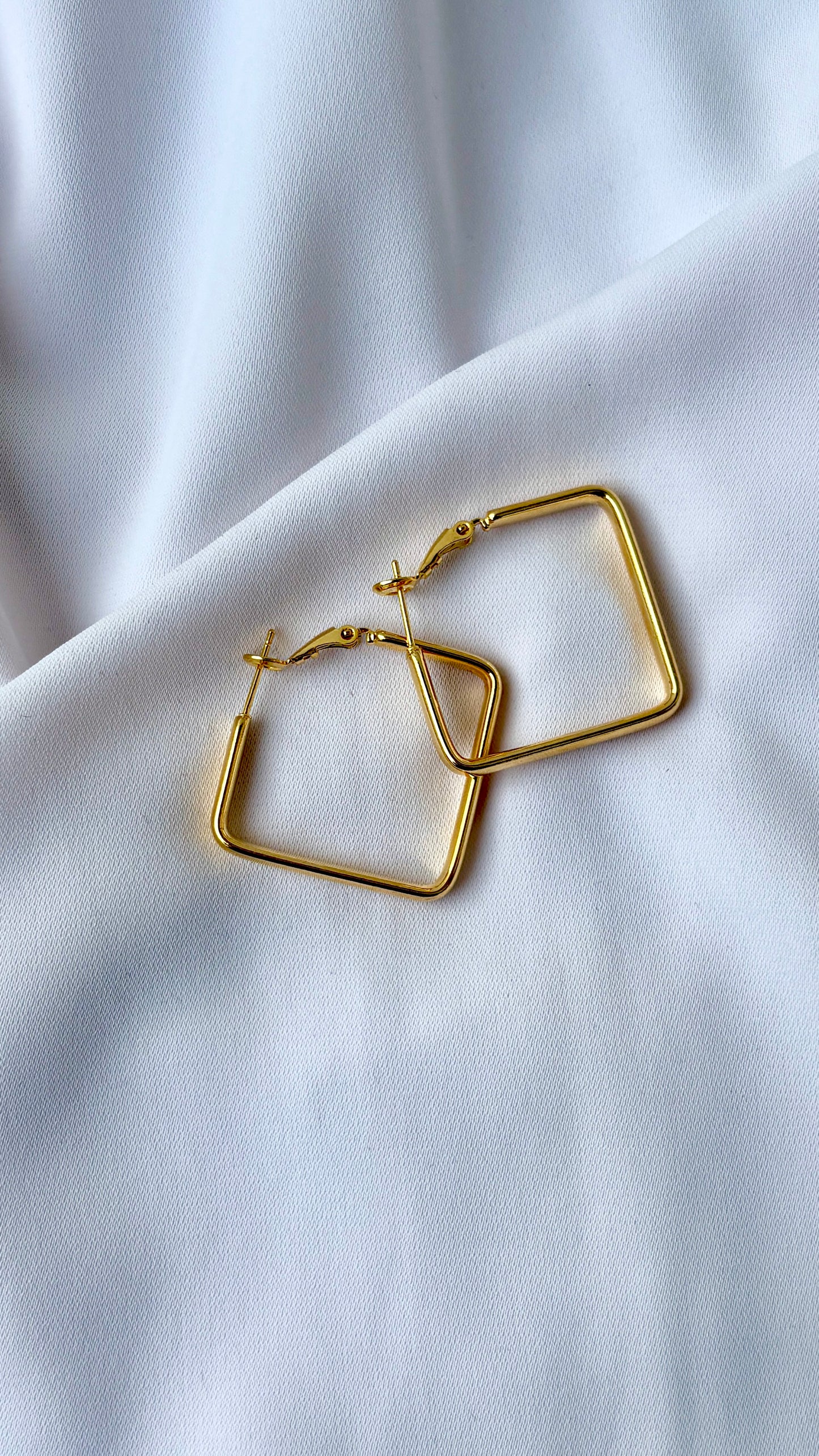 Square hoops