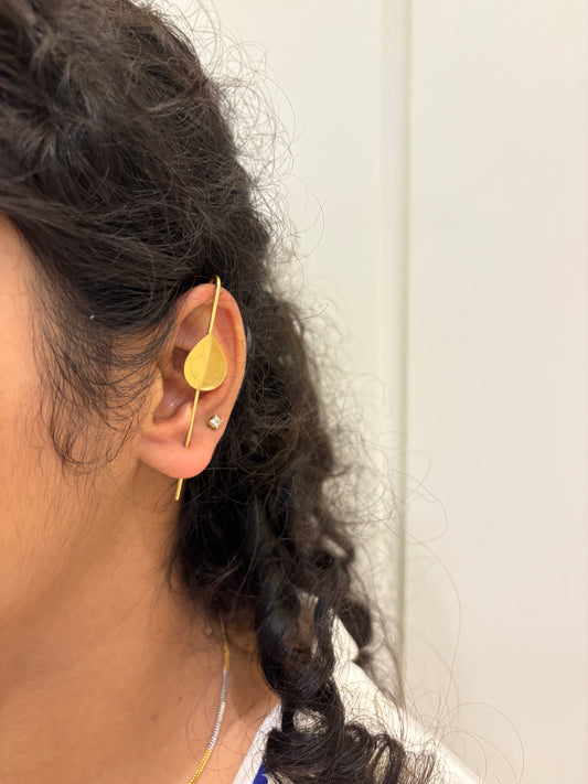 Large Leaf Earpin