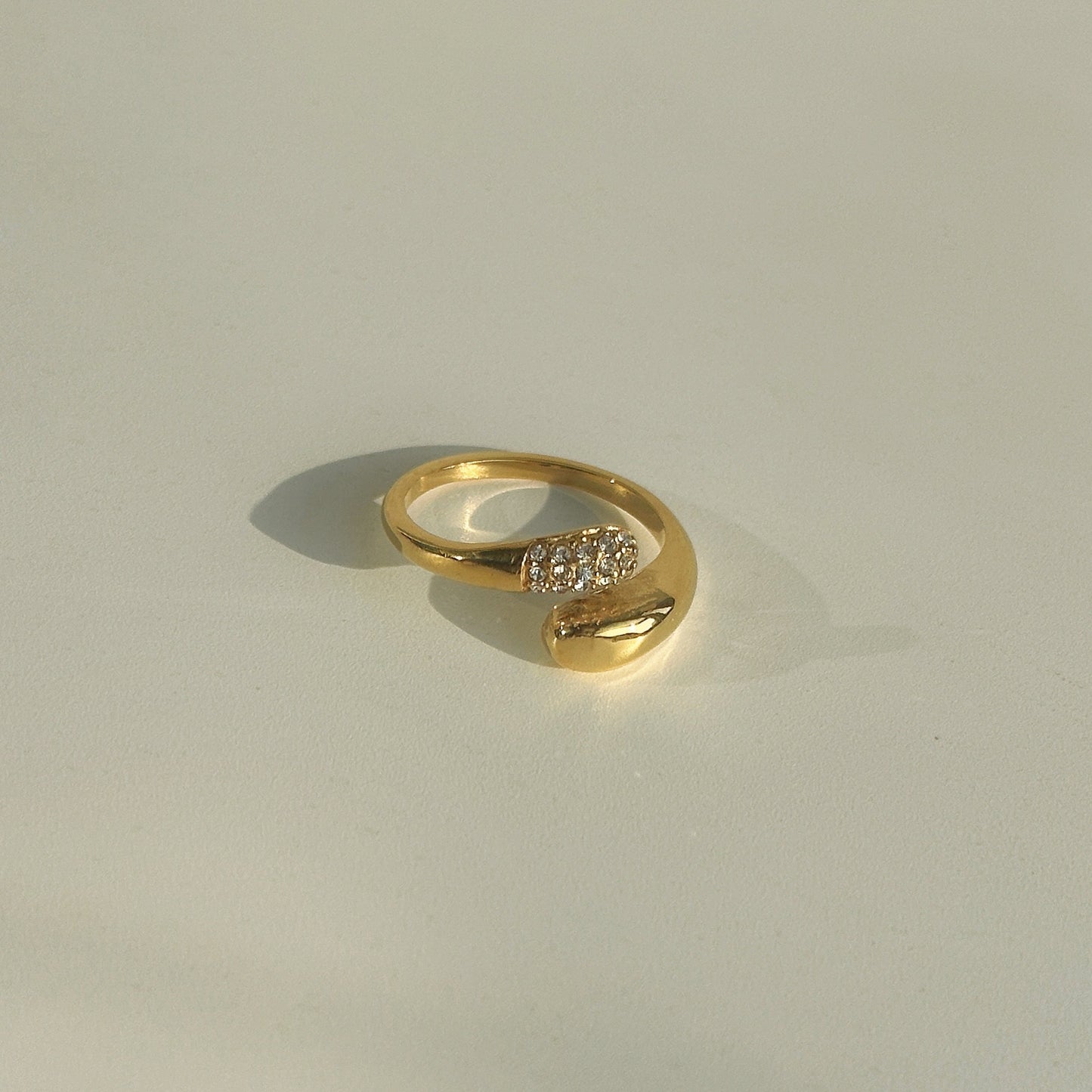 Helena Adjustable Ring
