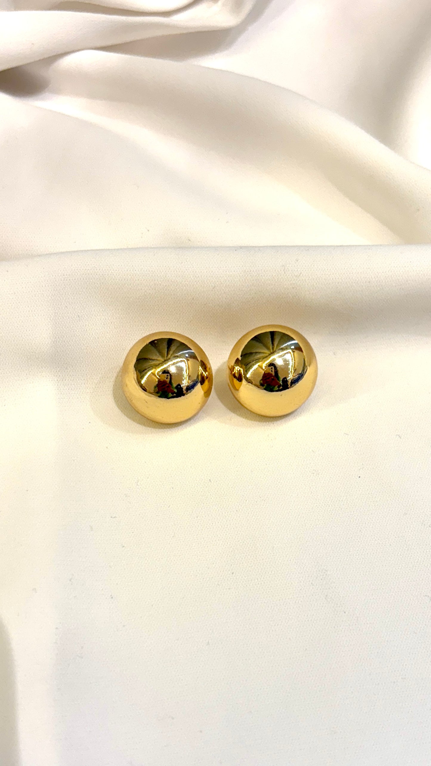 Golden shiny dome studs
