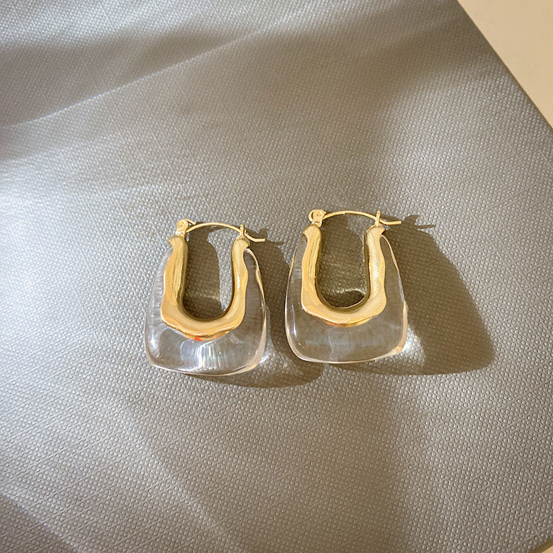 Resin - U shaped earings