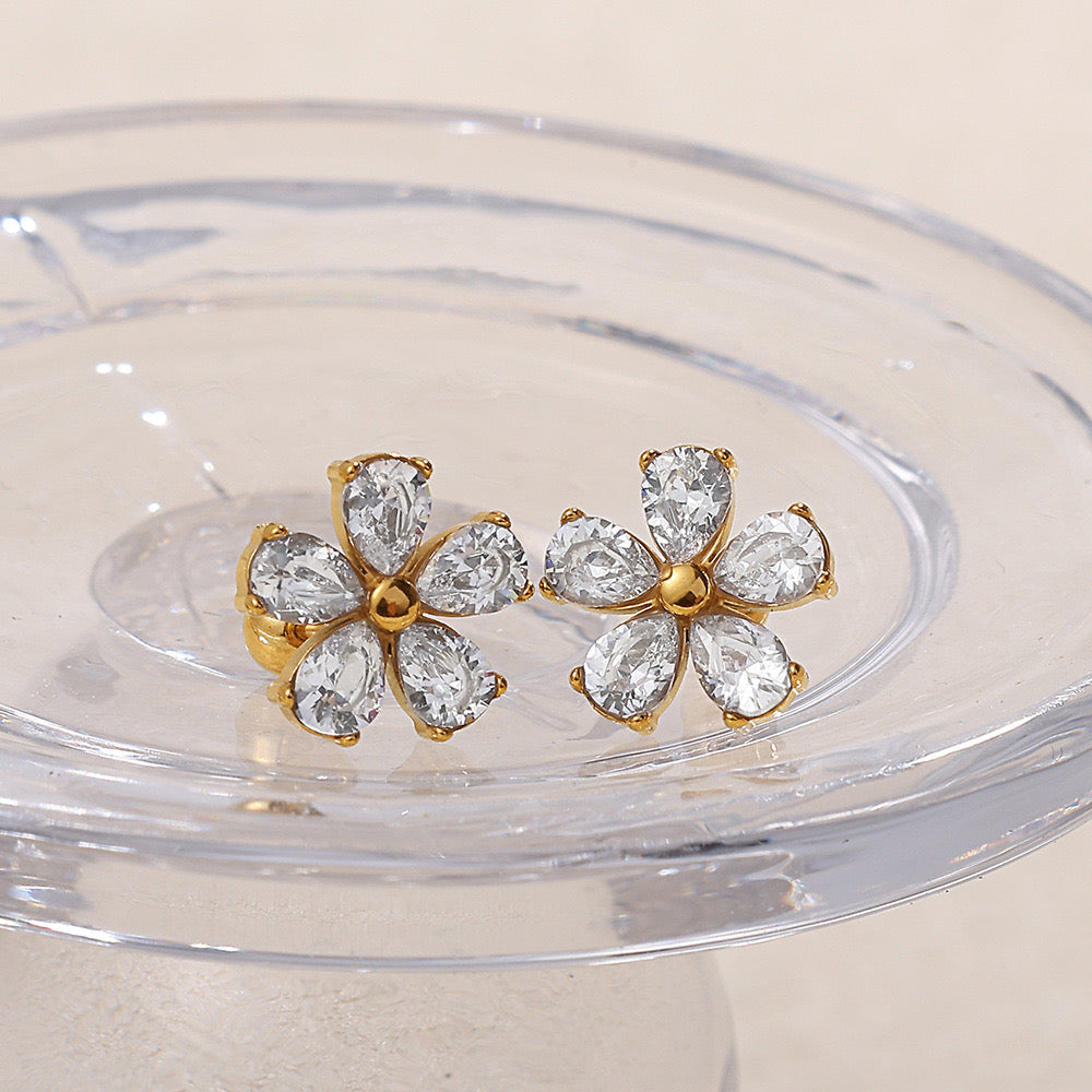 Stud Earrings with Ball Closure