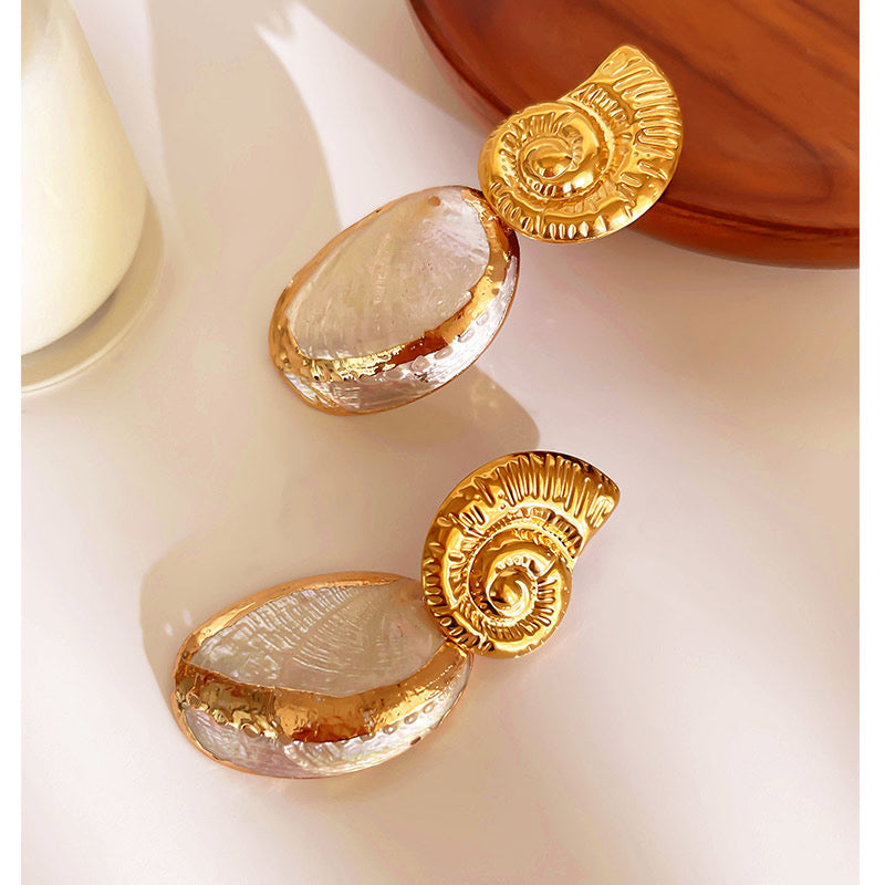 Natural Shell Conch Earrings