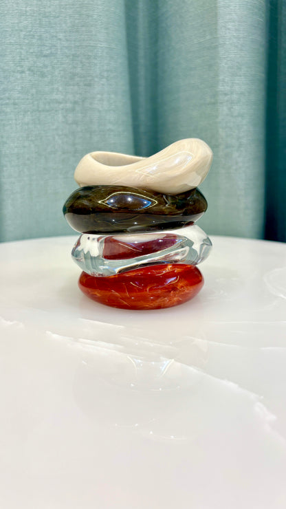 Wavy Wonder Resin Bracelet