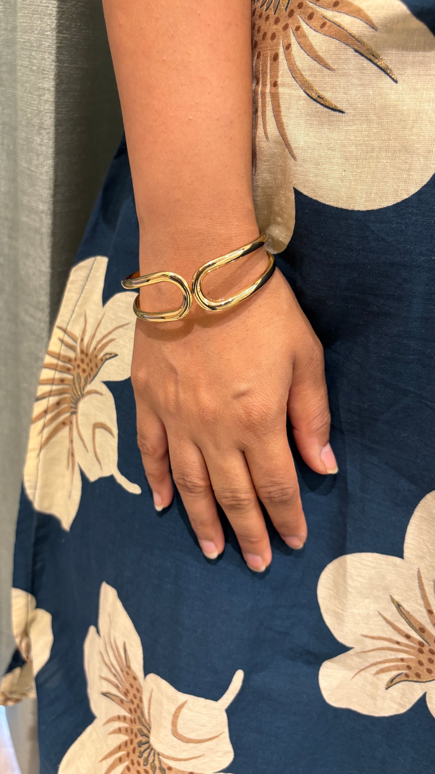 Hug Me Tight Bracelet