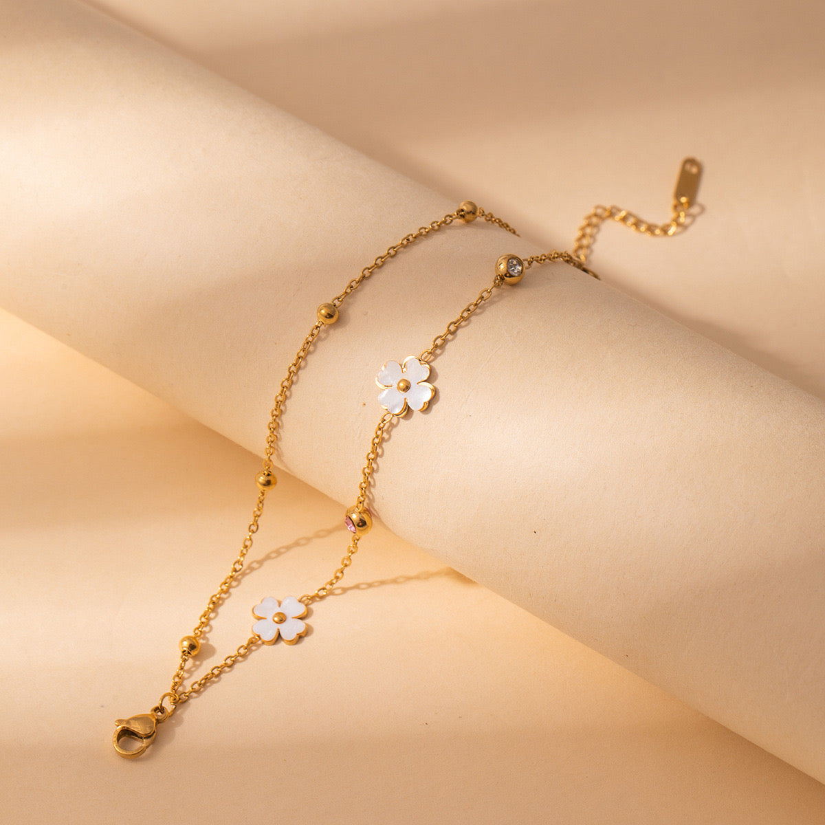 Double layer flower adjustable bracelet