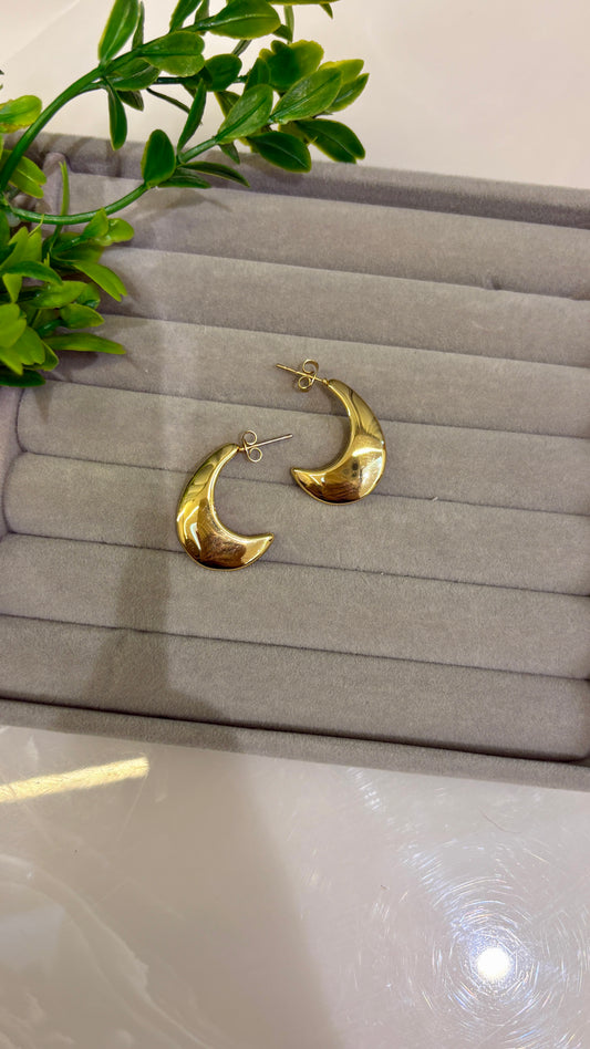 Moon hoops