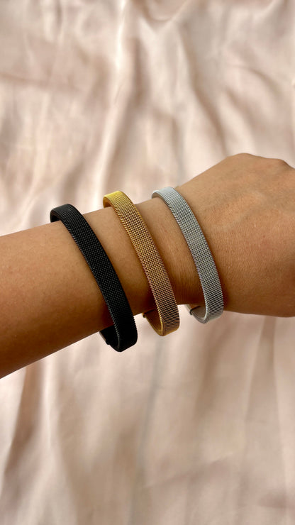 Unisex open adjustable bracelet