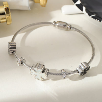 Magnetic closure flower bracelet