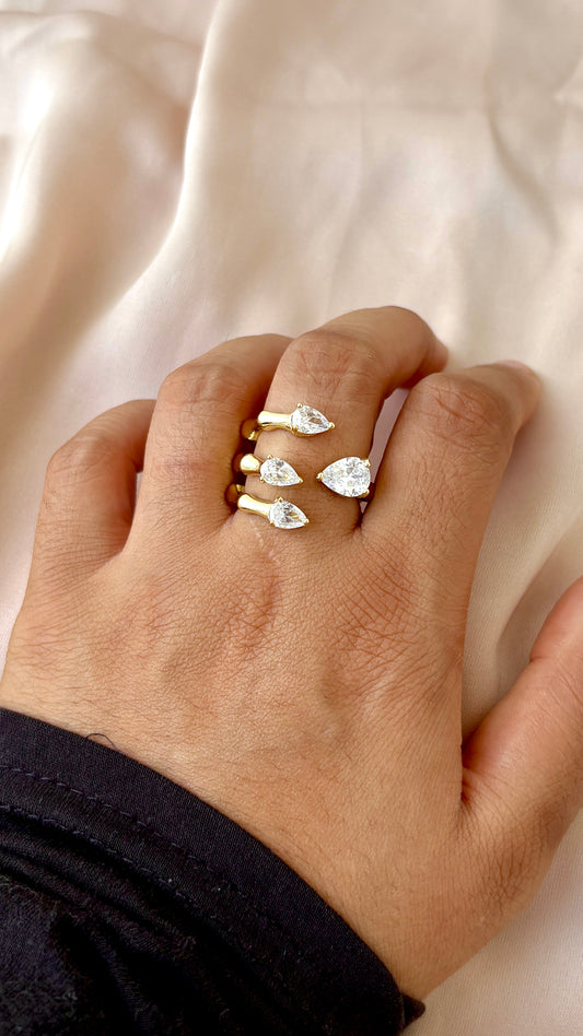 Meet me Halfway Adjustable Ring