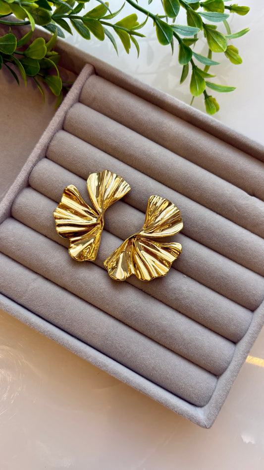 Half flower earrings