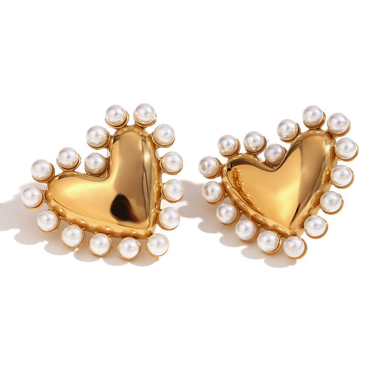 Heart studs with pearl outline