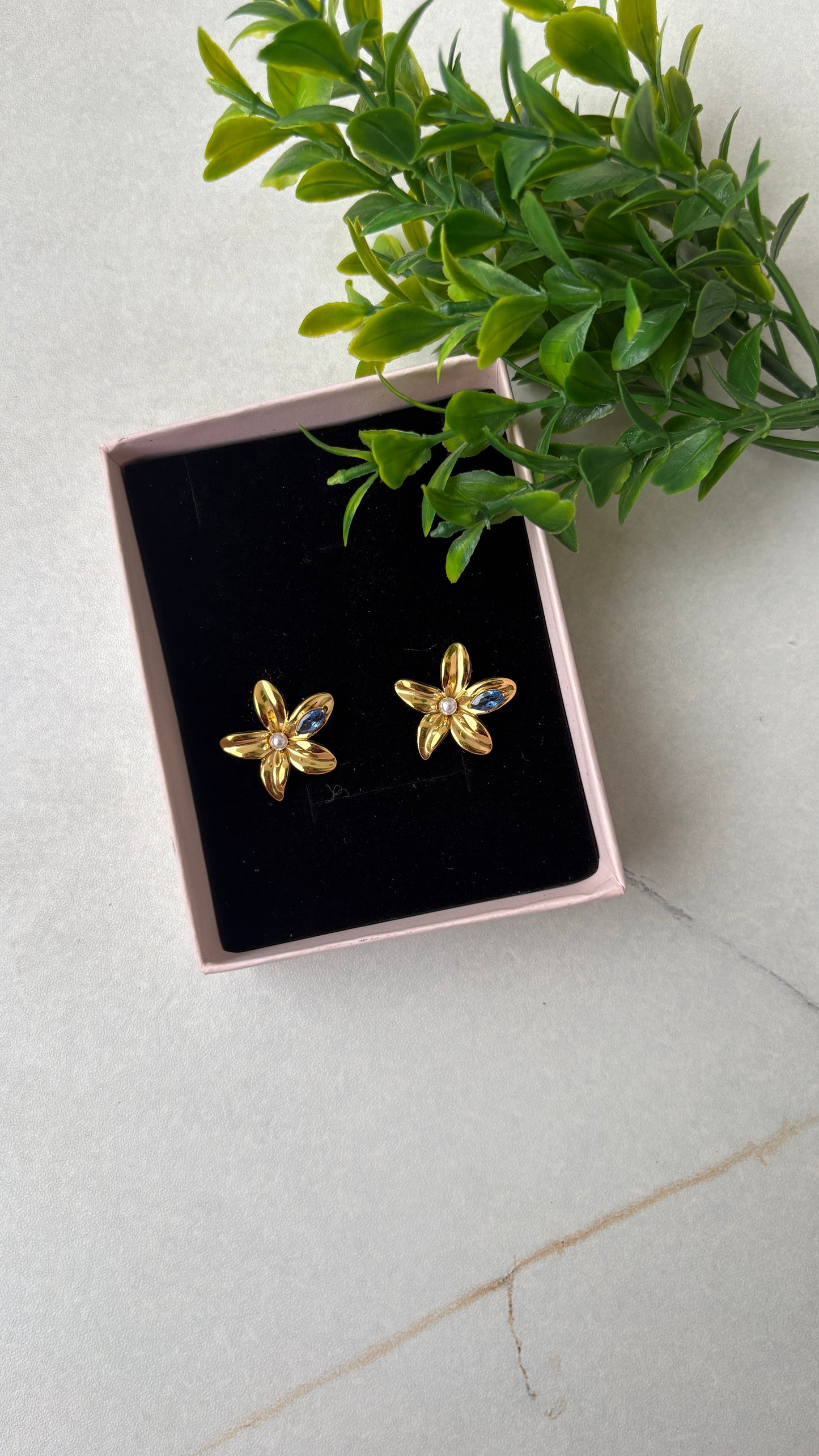 Starfish earrings