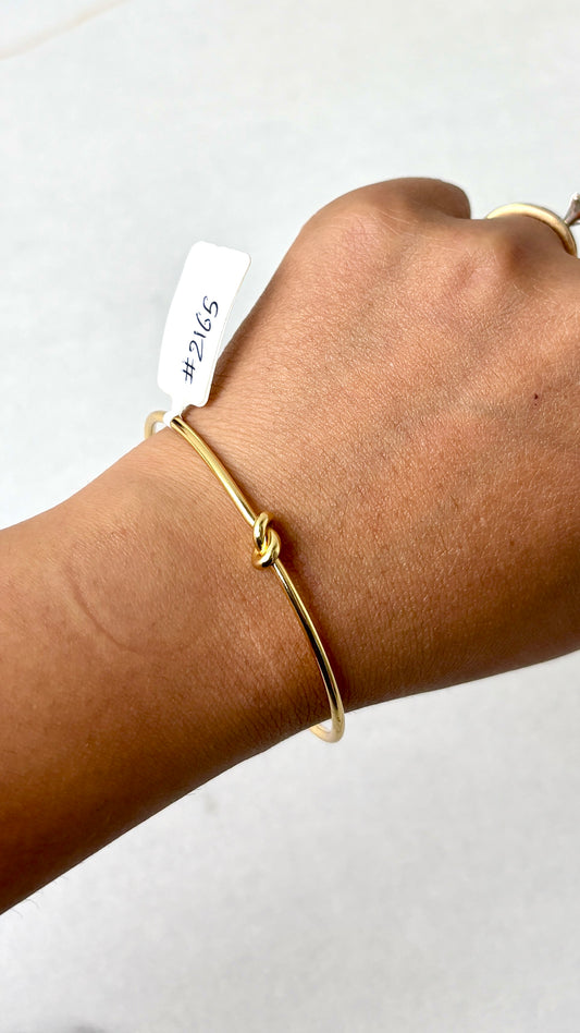 Knot adjustable bracelet