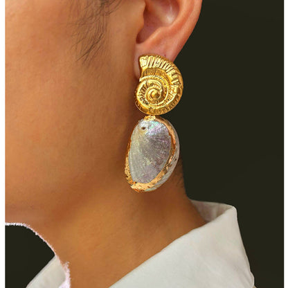 Natural Shell Conch Earrings