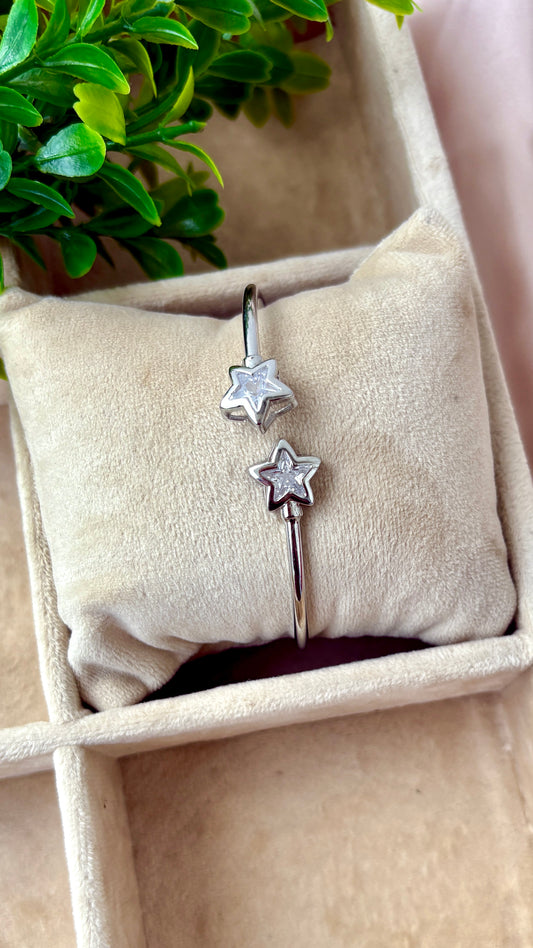 Adjustable Star bangle