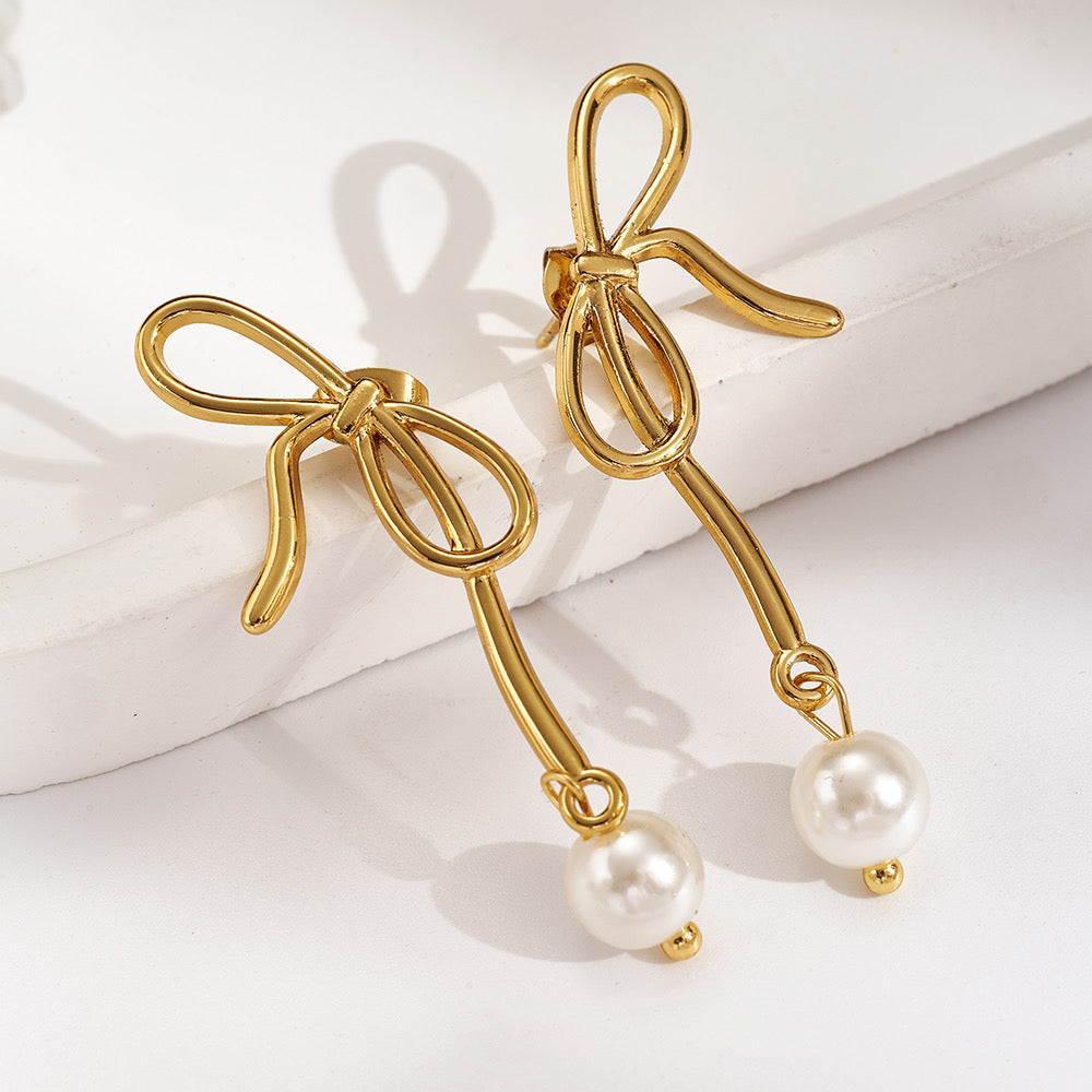 Pearl bow knot dangler