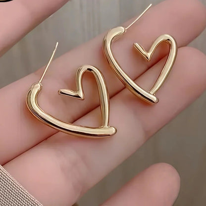 Outline Heart Earrings