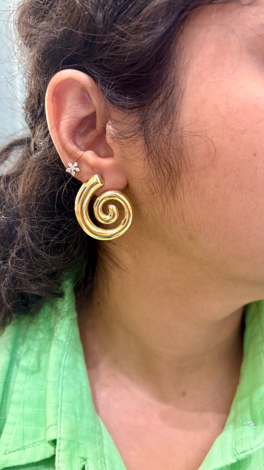Snail studs