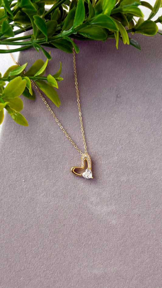 Stone heart in dainty chain