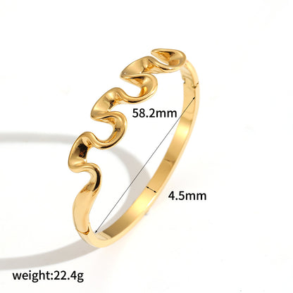 Curl Bracelet