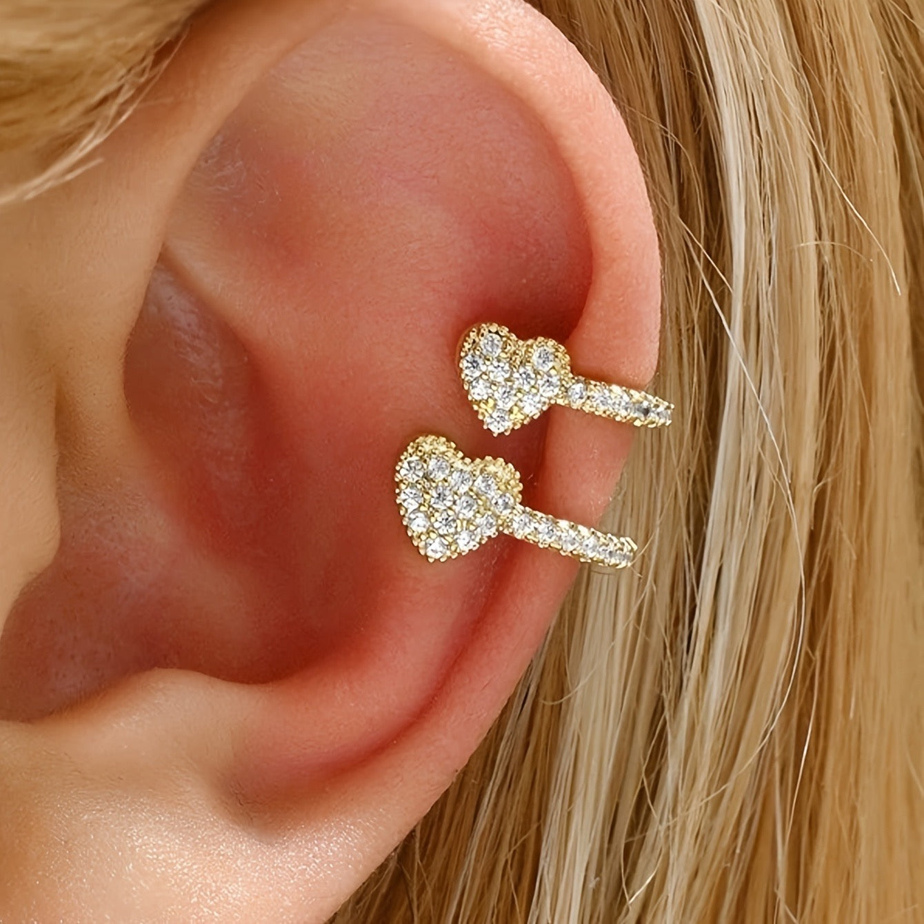 Double Heart Earcuff
