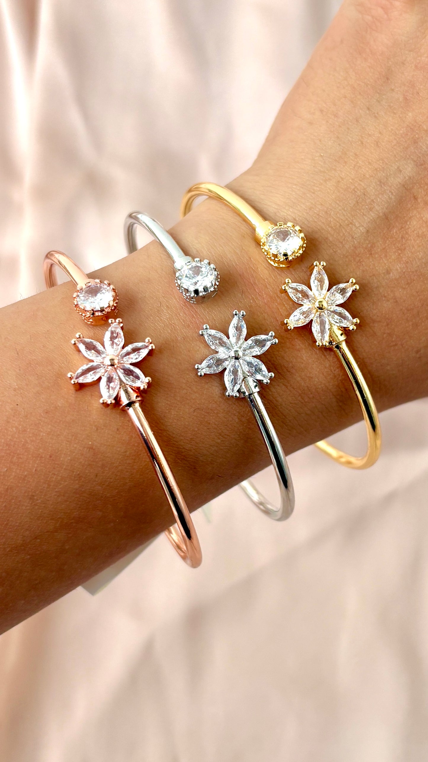 Flower Adjustable Bracelet
