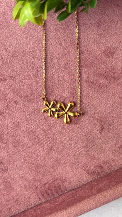 Double Flower Necklace