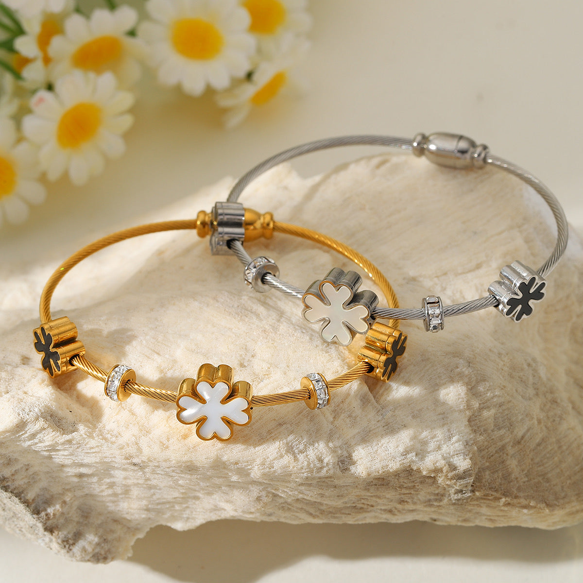 Magnetic closure flower bracelet