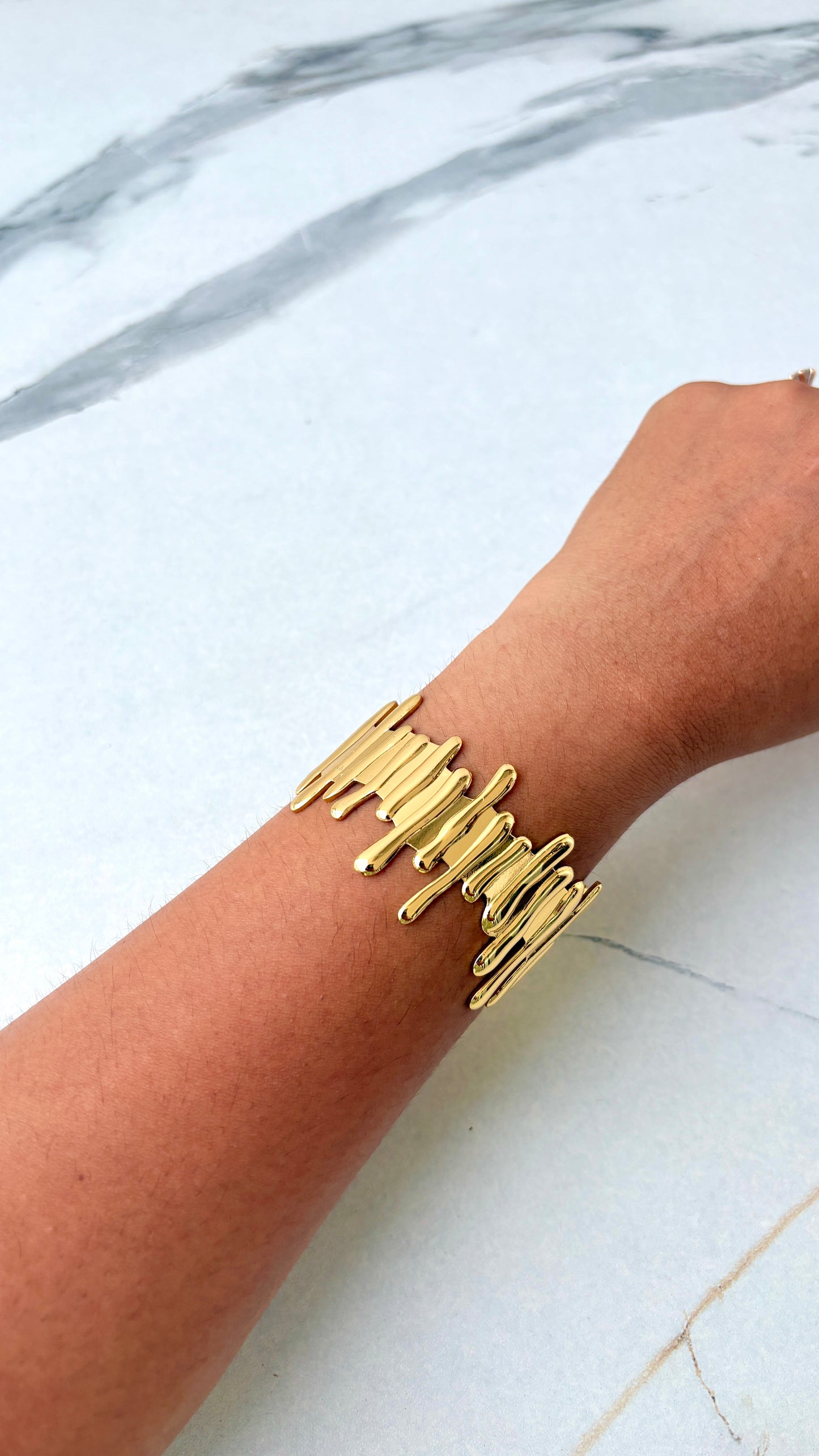 Irregular Chunky Bracelet